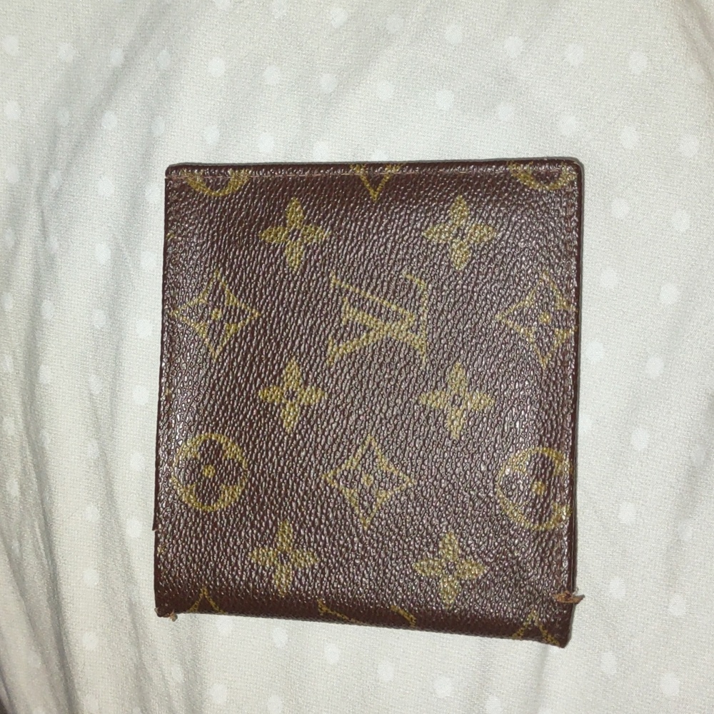 COPY - Authentic Louis Vuitton Men's Monogram Bifold Wallet